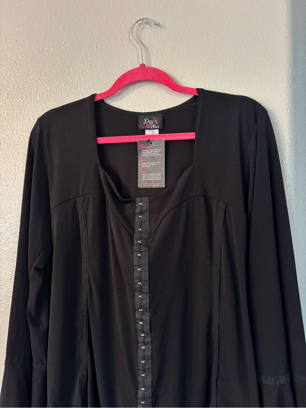 NWT Dare to Wear Black Gothic Lace Up Corset Flare Sleeve Top Size 3X